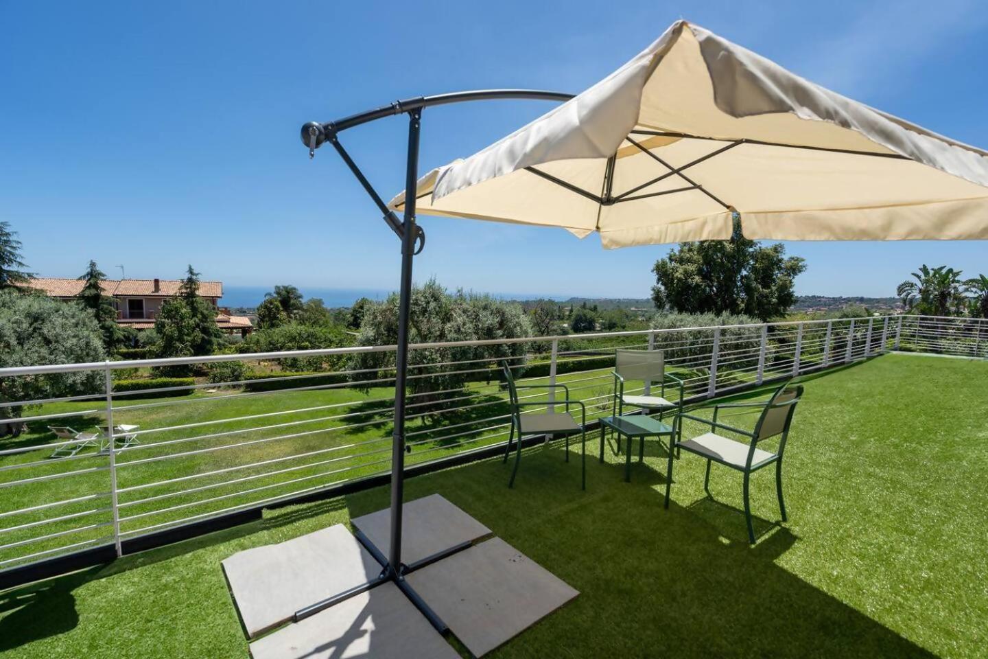 Villa Persea Santa Venerina Eksteriør billede