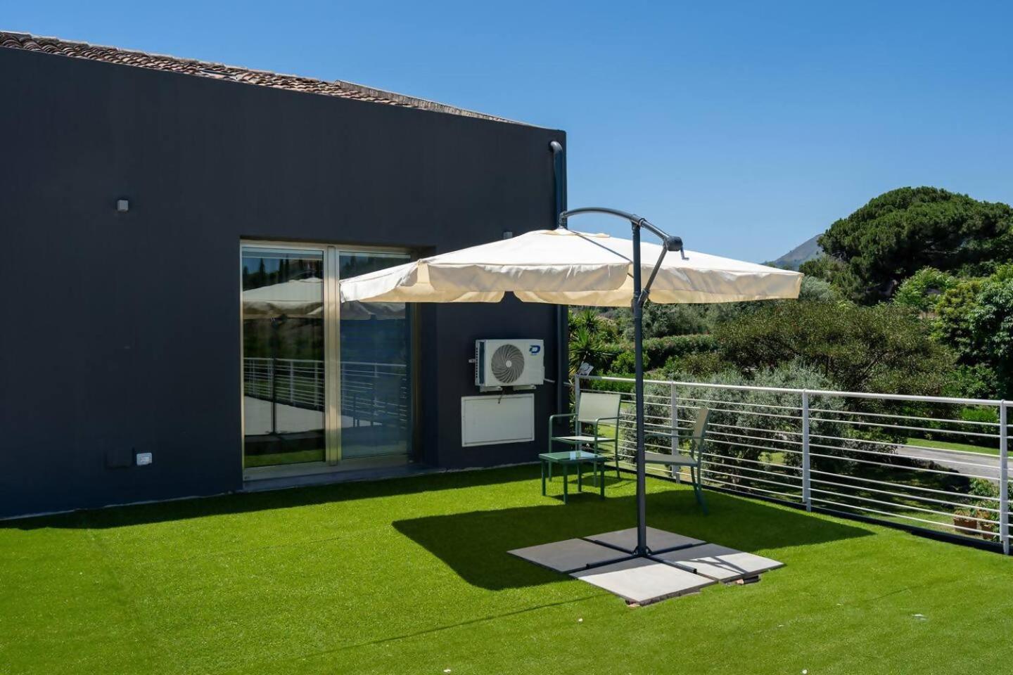 Villa Persea Santa Venerina Eksteriør billede