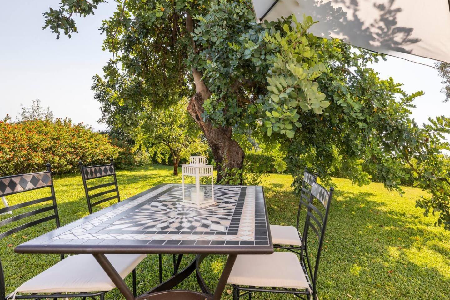 Villa Persea Santa Venerina Eksteriør billede