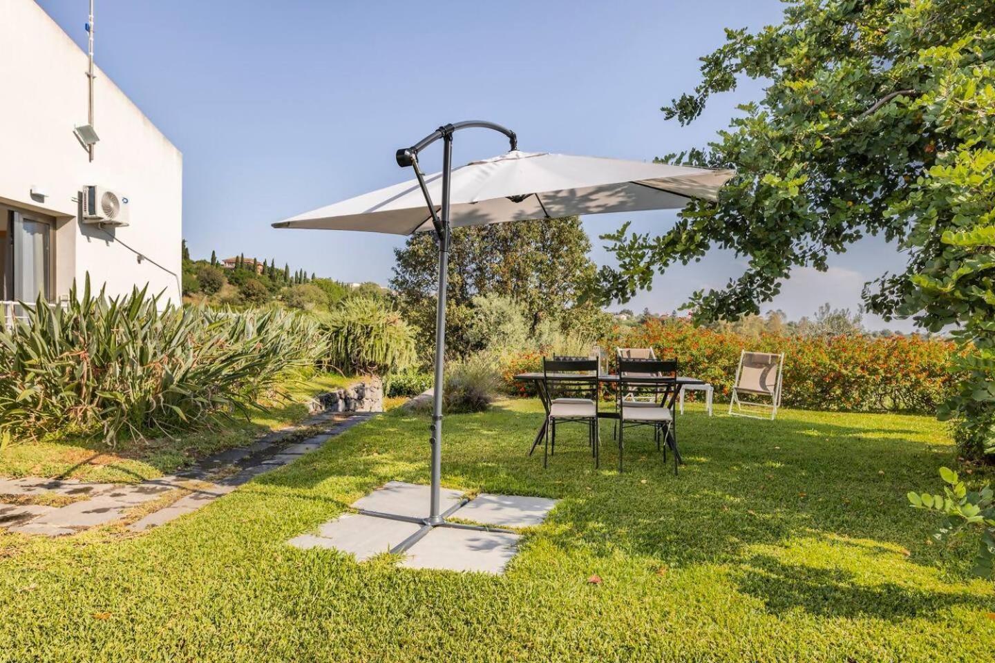 Villa Persea Santa Venerina Eksteriør billede